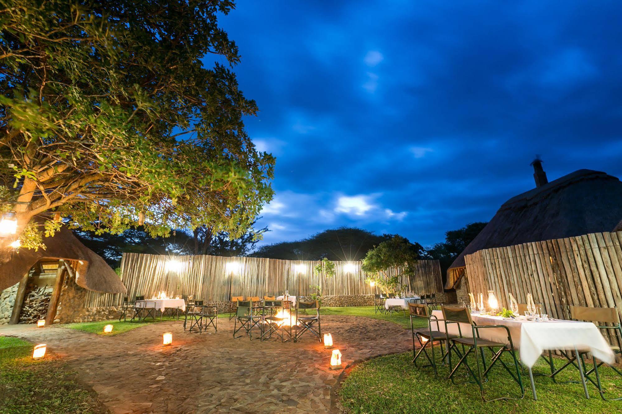 Rhino River Lodge Manyoni Private Game Reserve ภายนอก รูปภาพ